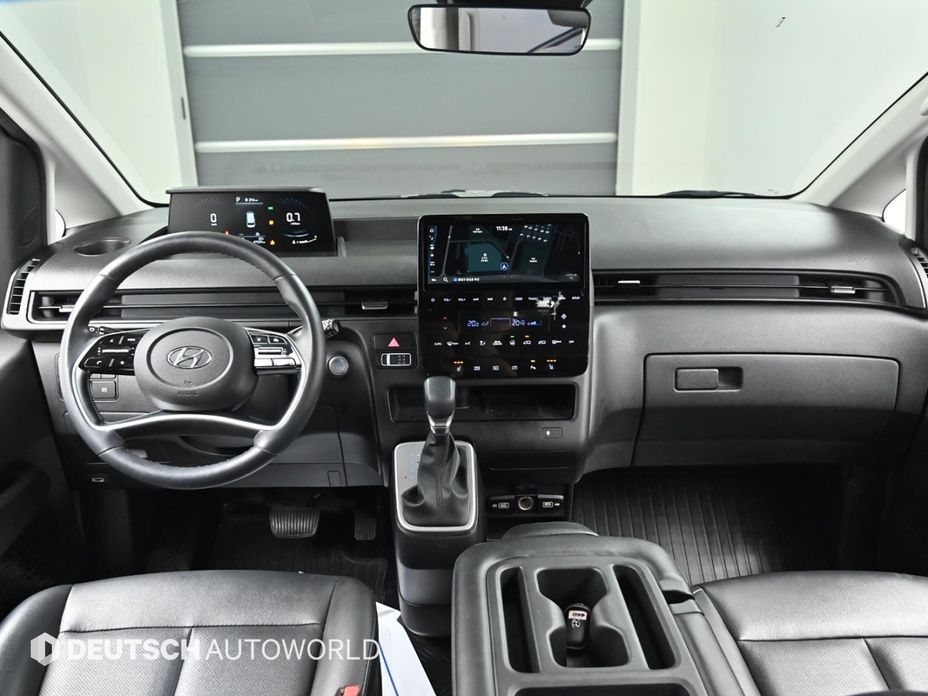 Hyundai Staria 2022