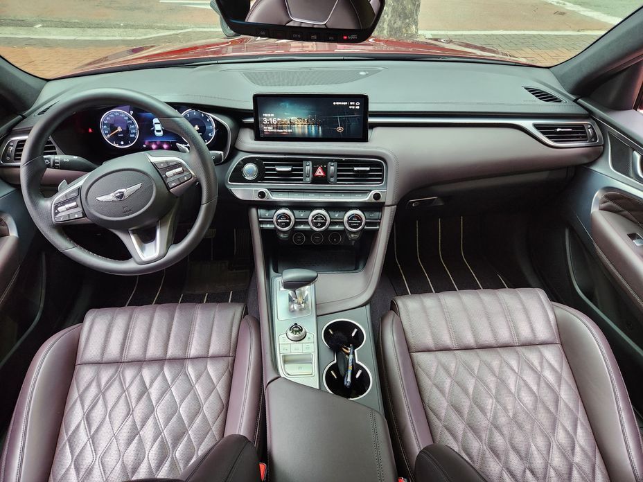Genesis G70 2021