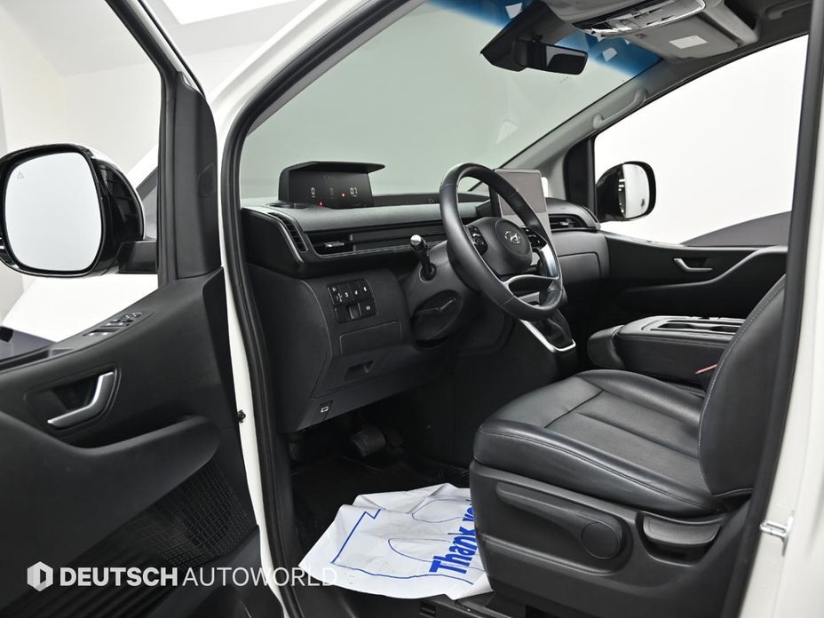 Hyundai Staria 2022