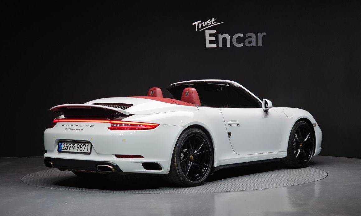 Porsche 911 2018