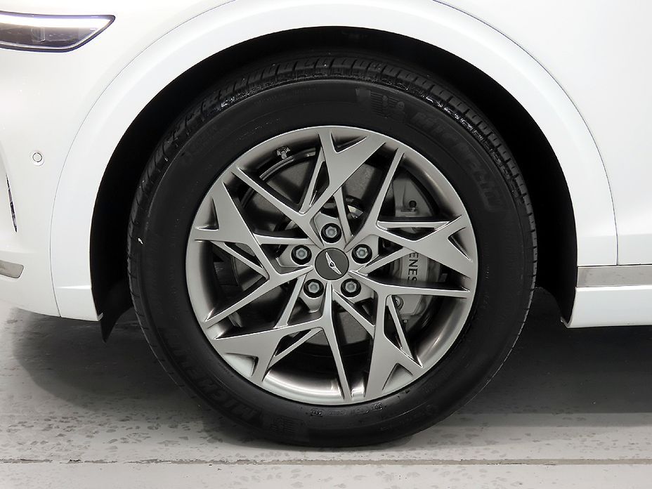 Genesis GV70 2023