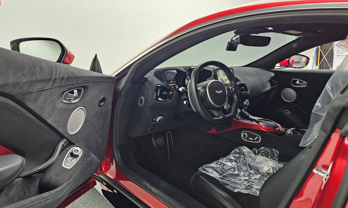 Astonmartin Vantage 2019