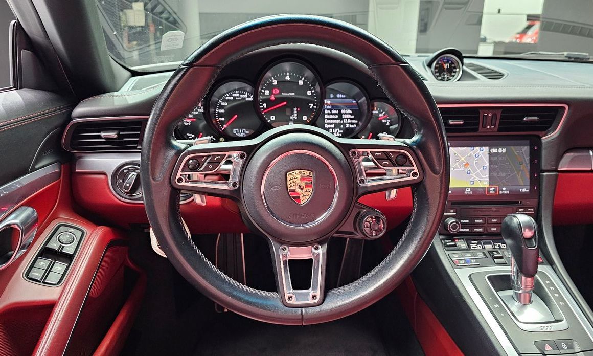 Porsche 911 2018