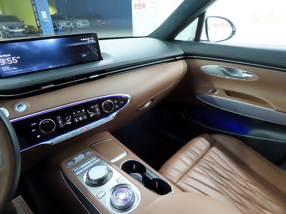 Genesis GV70 2023