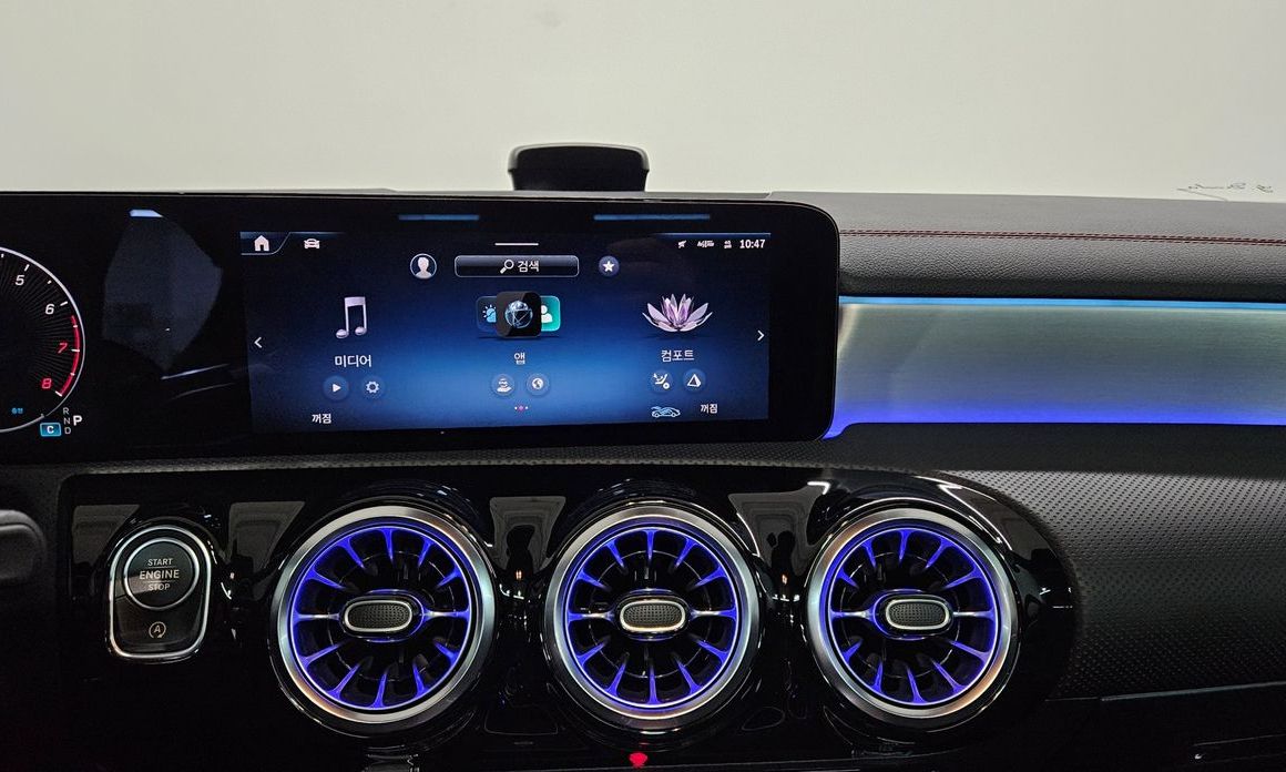 Mercedes-Benz CLA-Class 2025