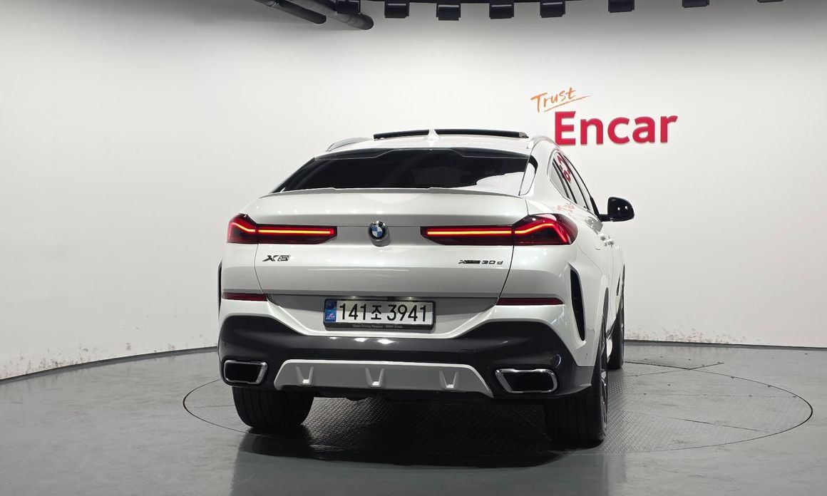 BMW X6 2021