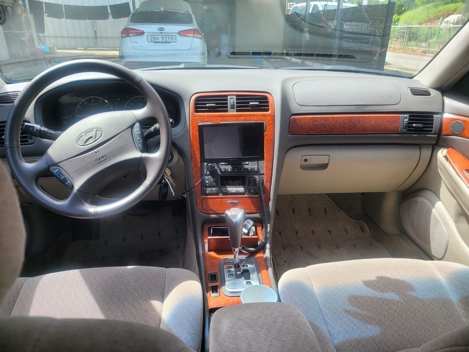 Hyundai Grandeur 1999