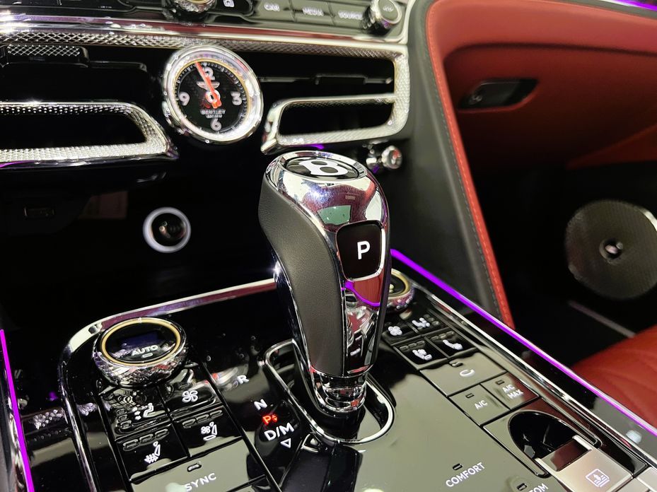 Bentley Flying Spur 2022
