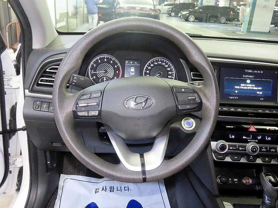 Hyundai AVANTE 2020