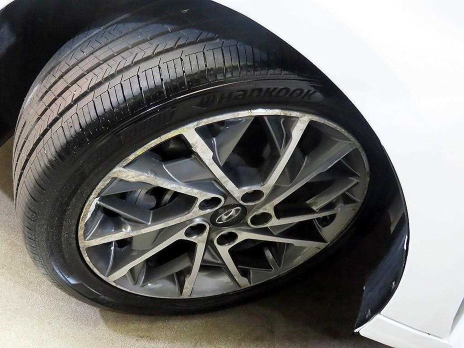 Hyundai AVANTE 2020