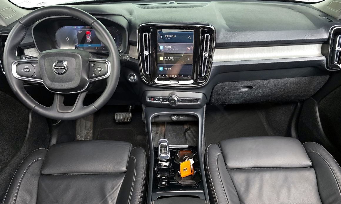 Volvo XC40 2023