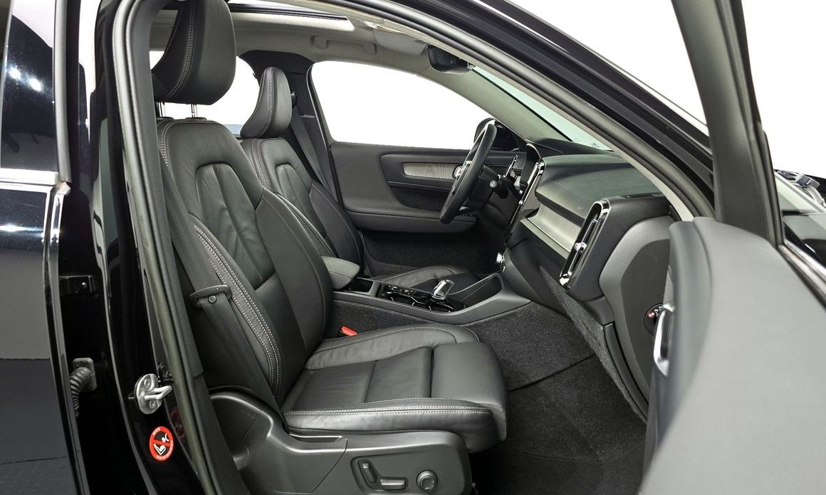 Volvo XC40 2023