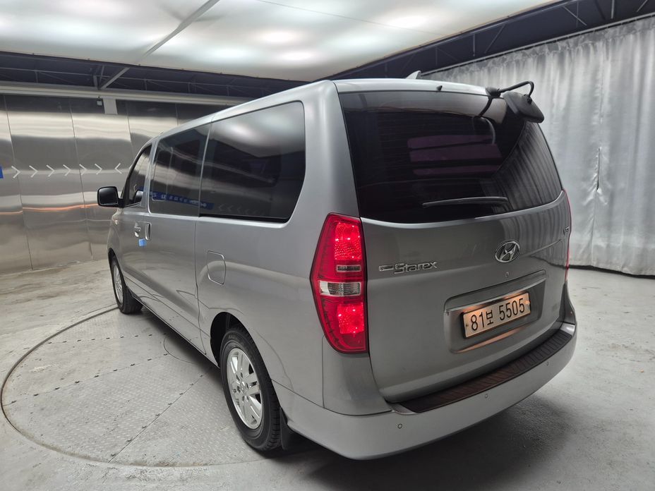 Hyundai Starex 2020