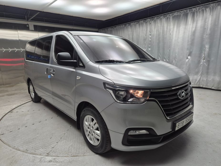 Hyundai Starex 2020