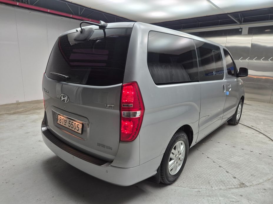 Hyundai Starex 2020