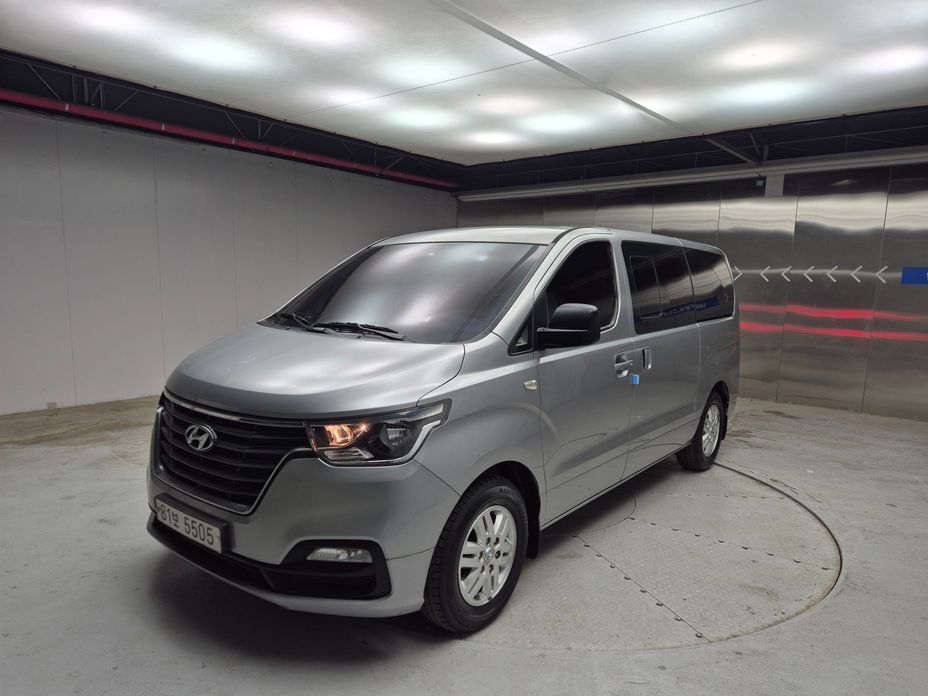 Hyundai Starex 2020