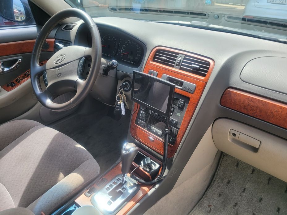 Hyundai Grandeur 1999
