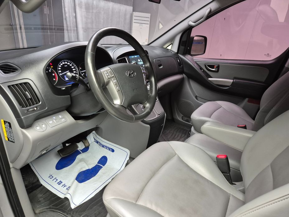 Hyundai Starex 2020