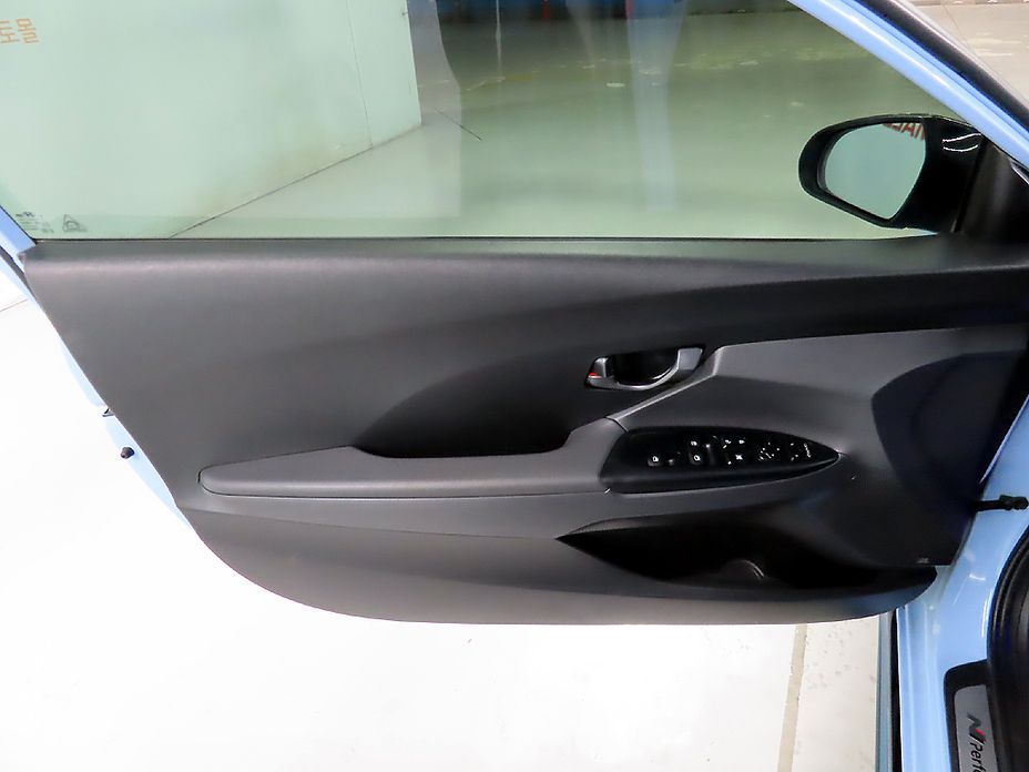 Hyundai Veloster 2020