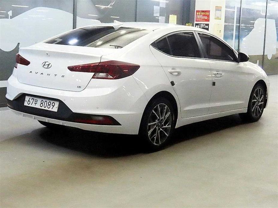 Hyundai AVANTE 2020