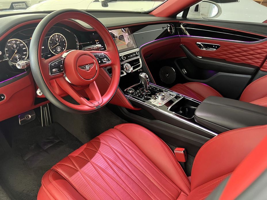 Bentley Flying Spur 2022