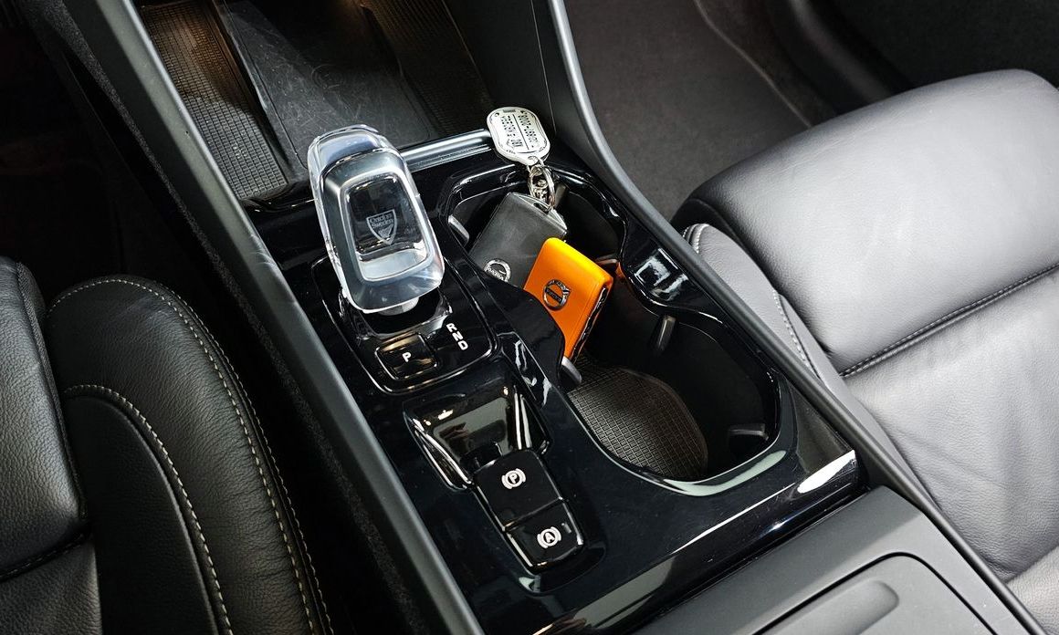 Volvo XC40 2023