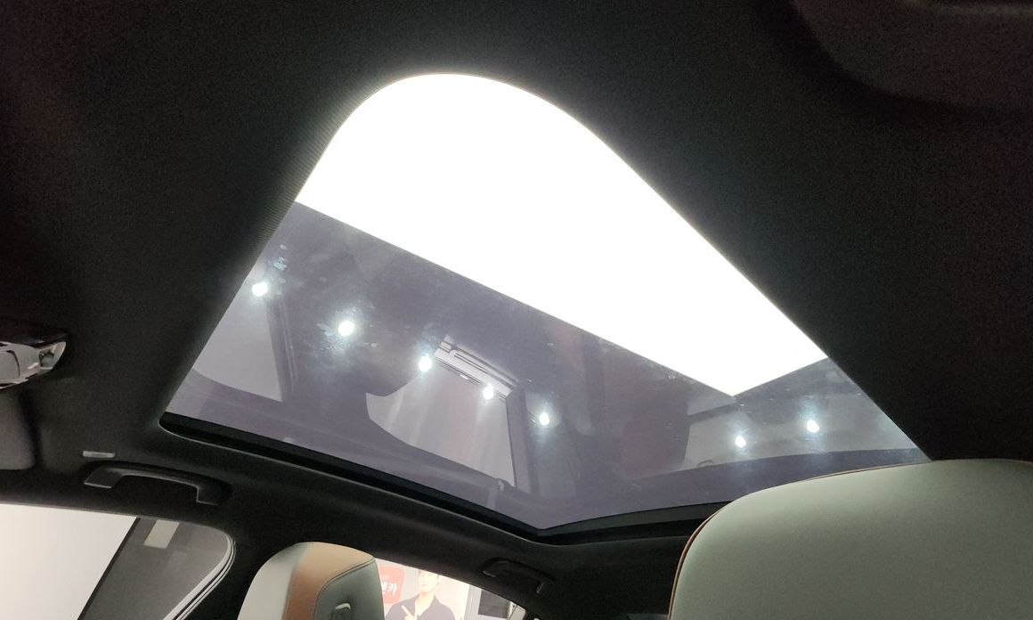 BMW 5-Series 2024