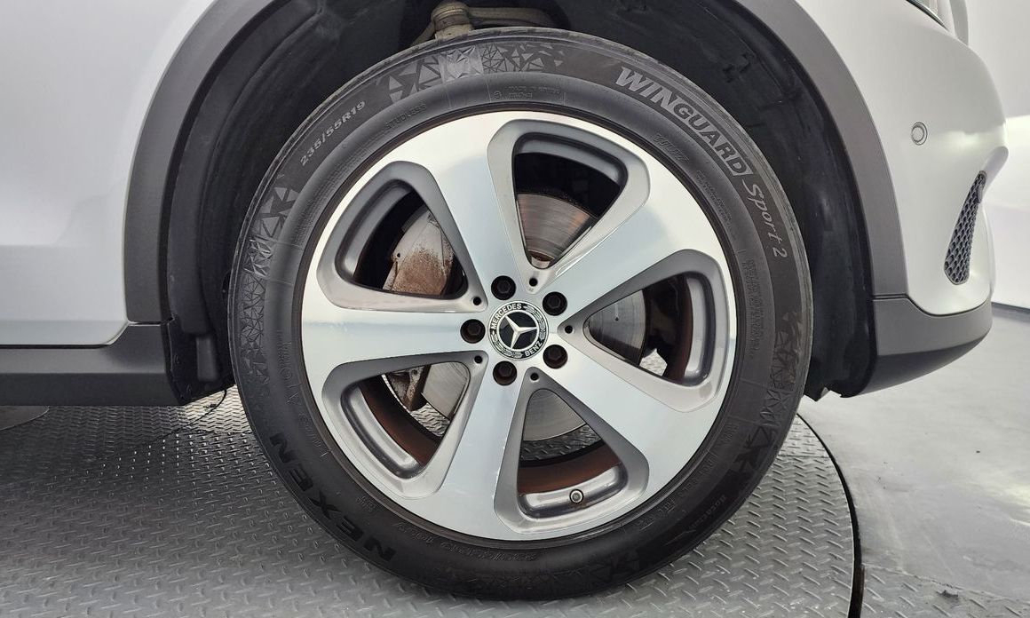 Mercedes-Benz GLC-Class 2019