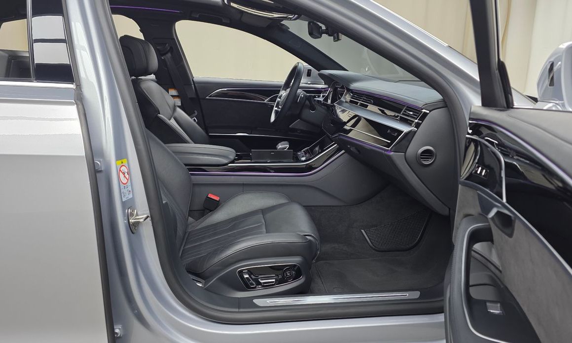 Audi A8 2021