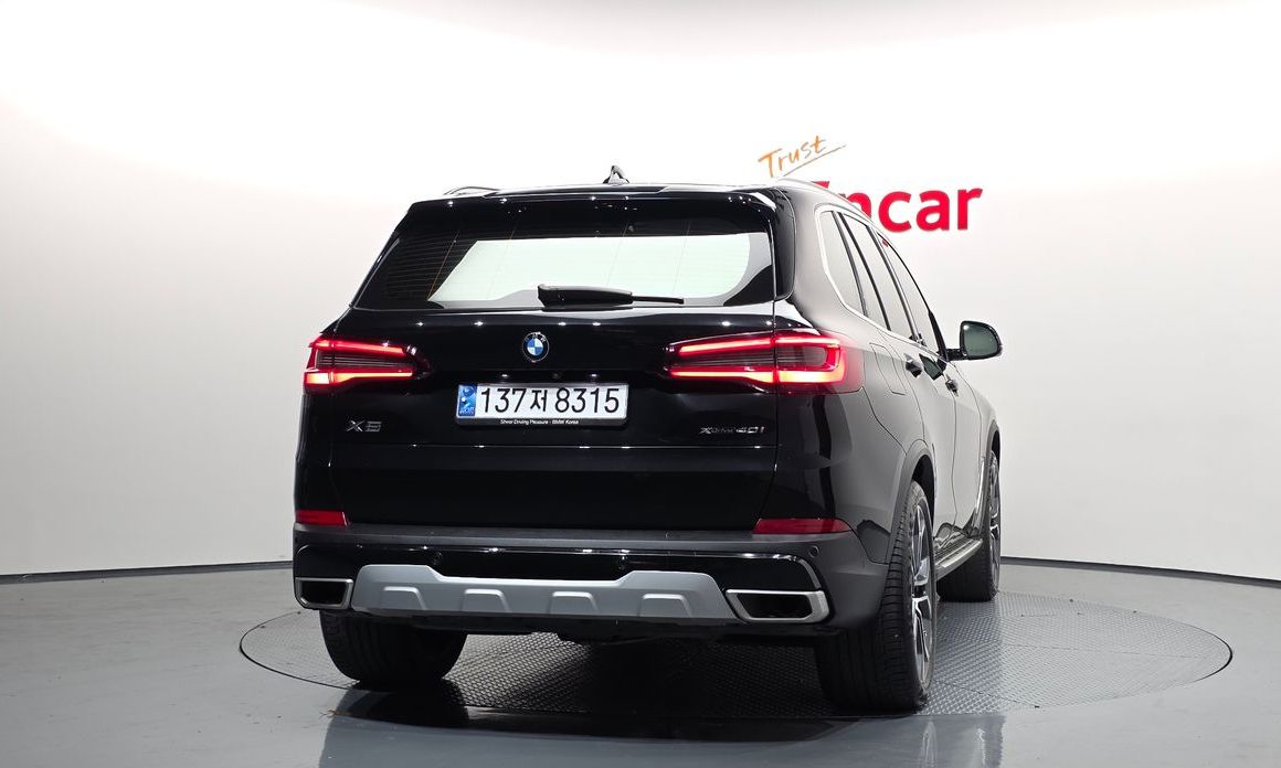 BMW X5 2021