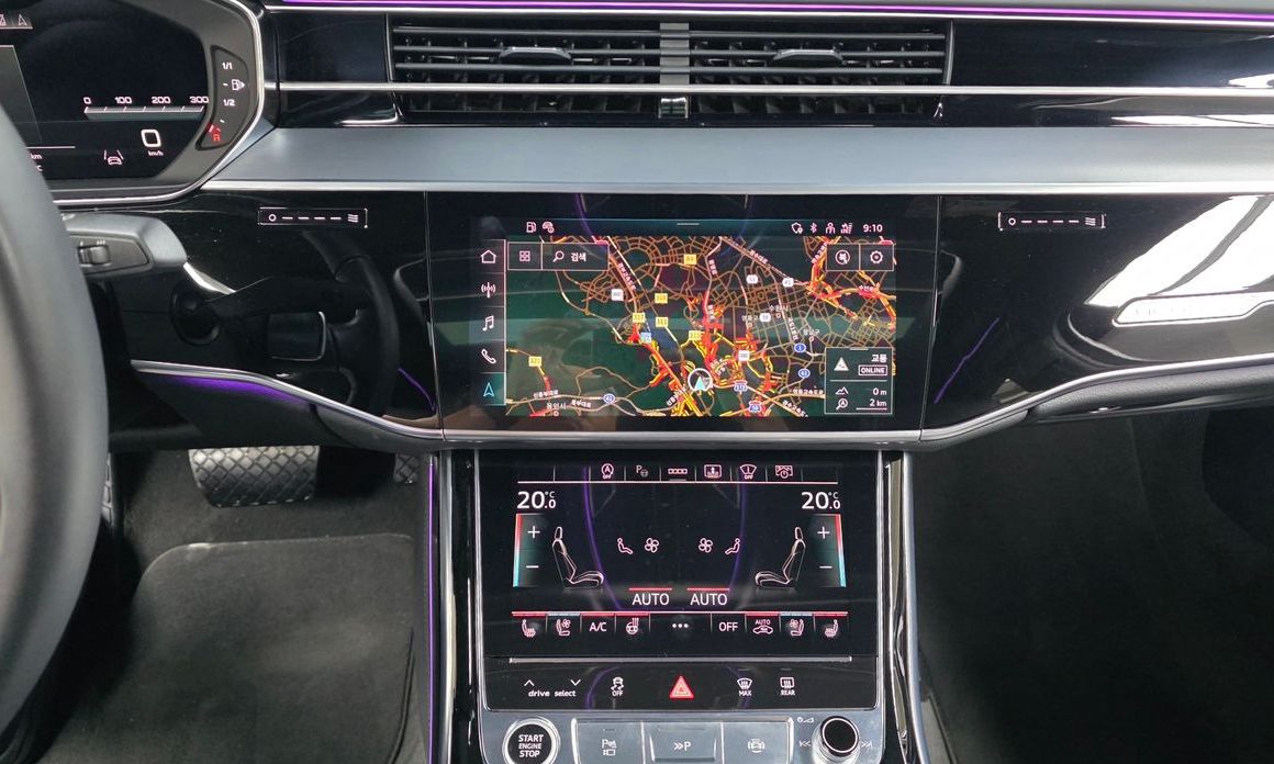 Audi A8 2021