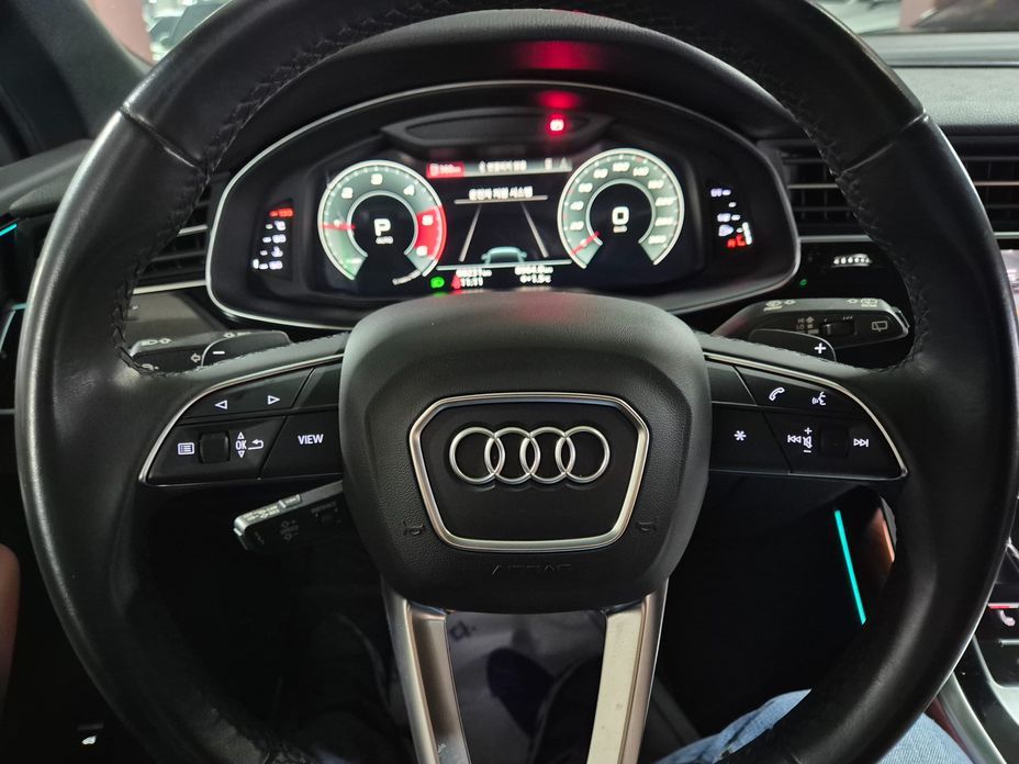 Audi Q7 2021