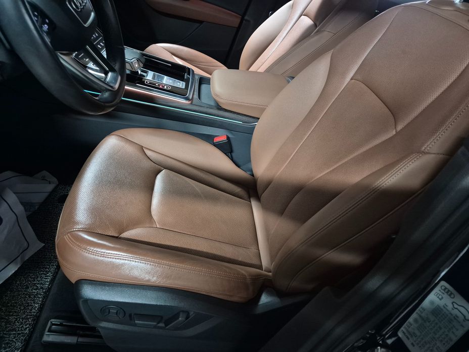 Audi Q7 2021