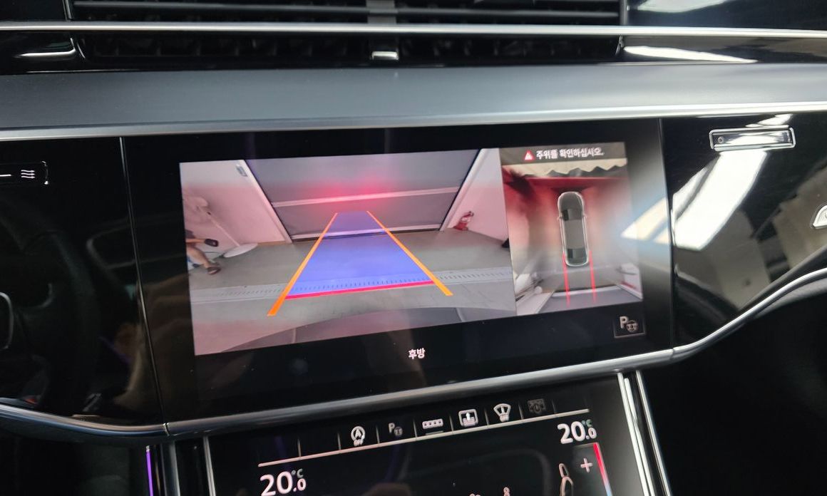 Audi A8 2021
