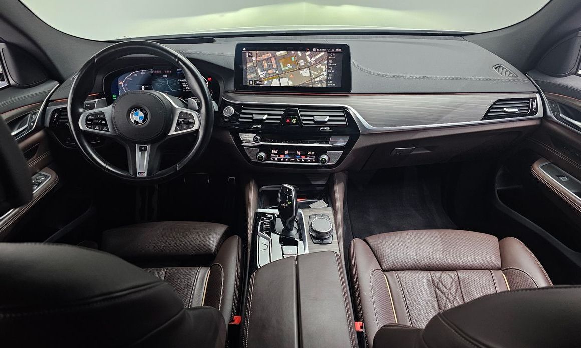 BMW Gran Turismo 2021