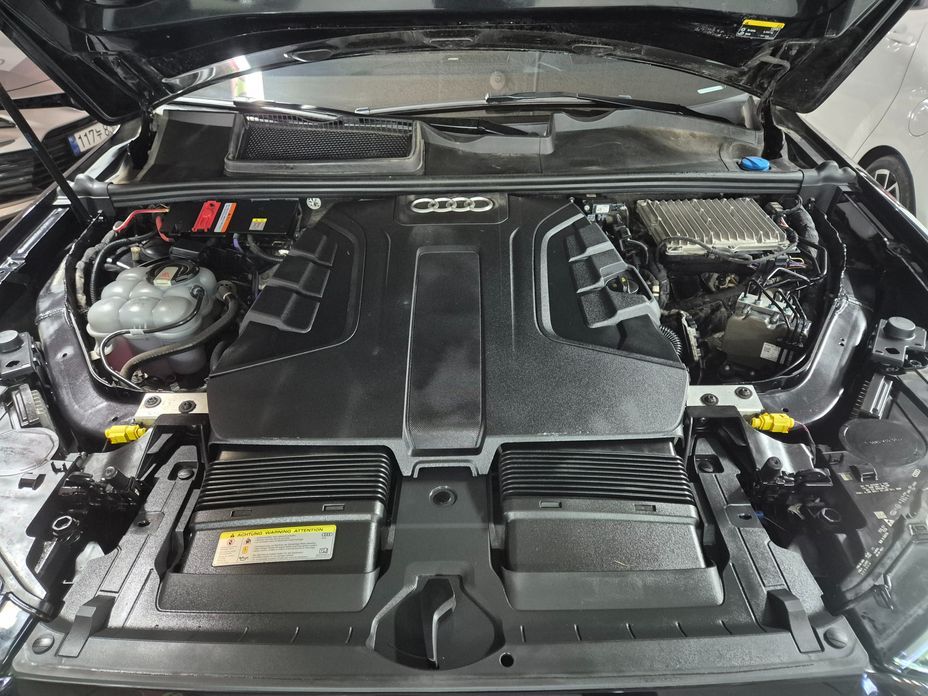 Audi Q7 2021