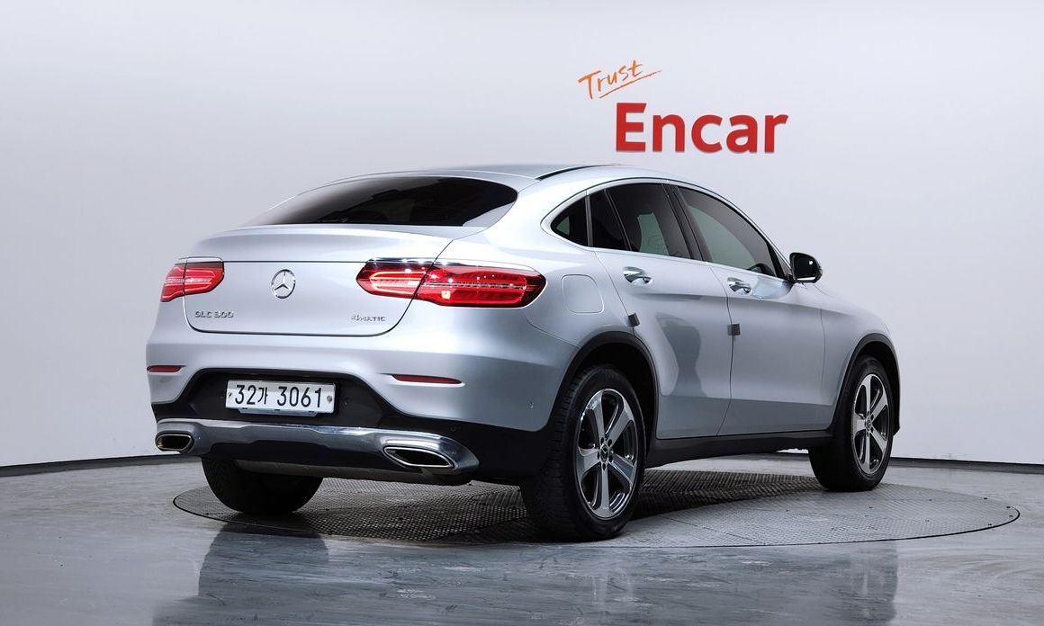 Mercedes-Benz GLC-Class 2019