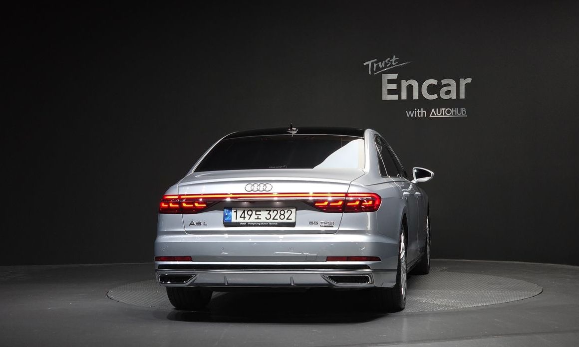 Audi A8 2021