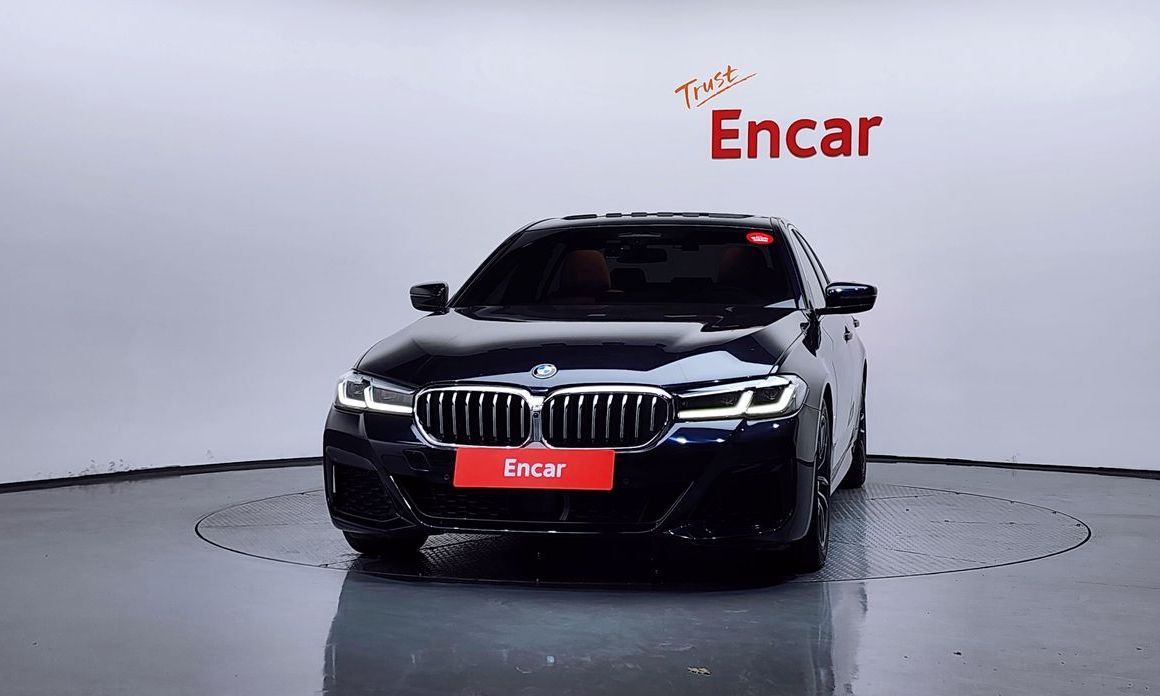 BMW 5-Series 2021
