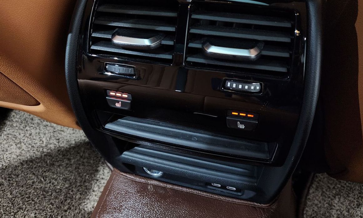 BMW 5-Series 2021