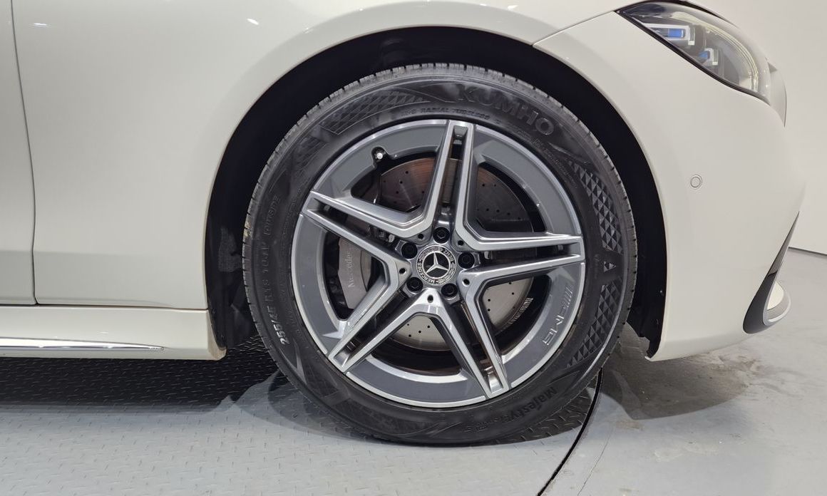 Mercedes-Benz S-Class 2022