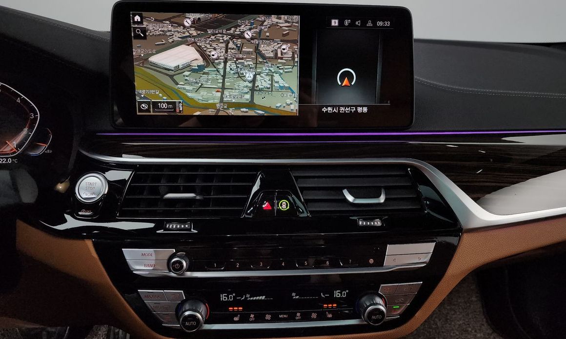 BMW 5-Series 2021