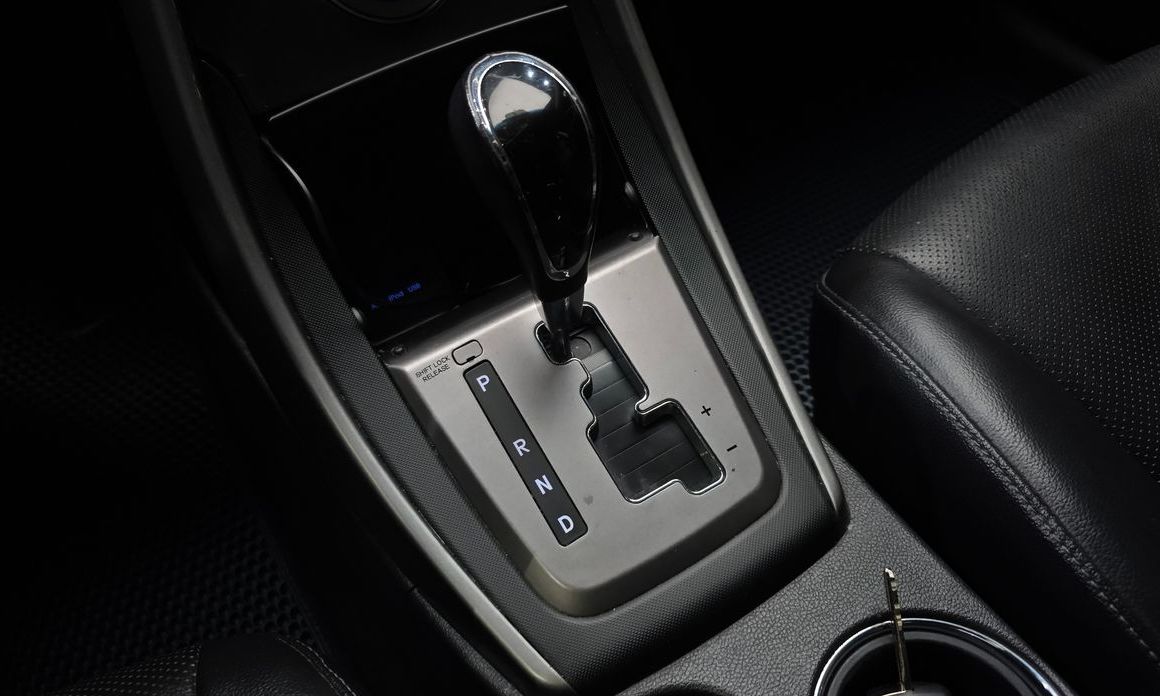 Hyundai AVANTE 2013