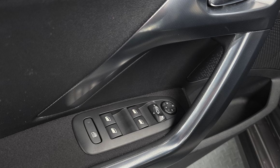 Peugeot 2008 2017