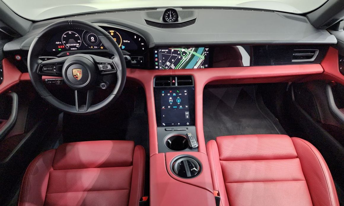 Porsche Taycan 2023