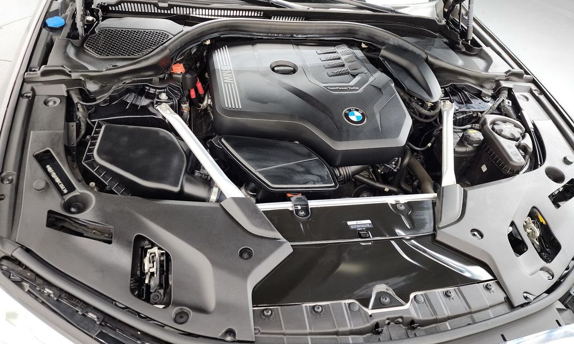 BMW 5-Series 2021