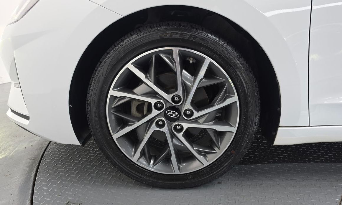 Hyundai AVANTE 2020
