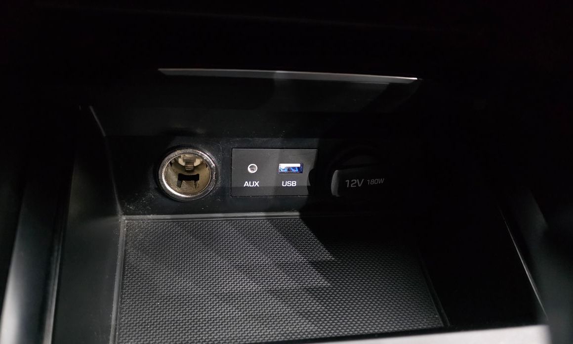 Hyundai AVANTE 2017