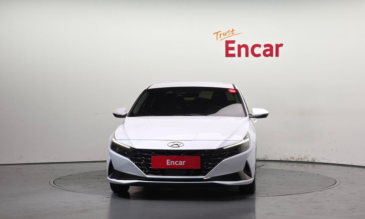Hyundai AVANTE 2021