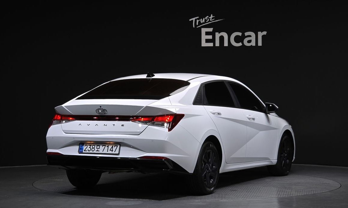 Hyundai AVANTE 2023